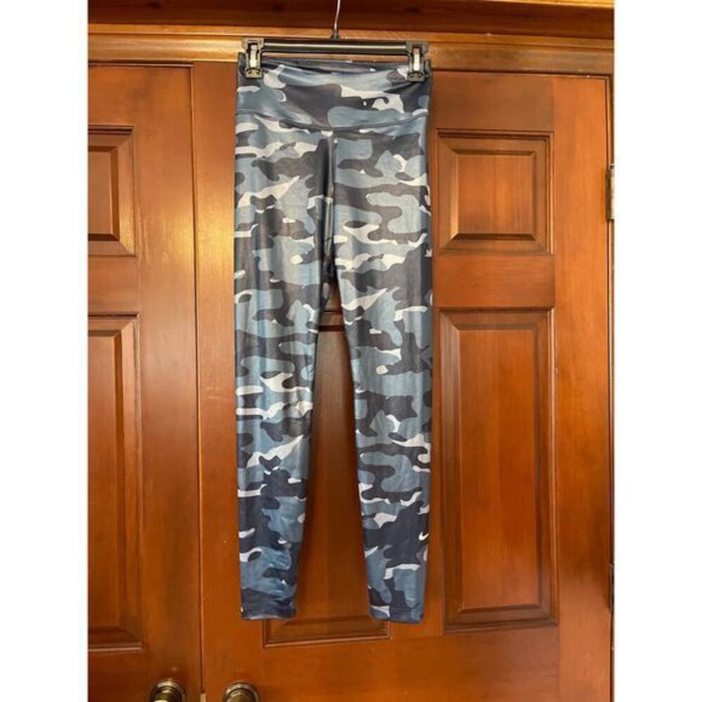 Nike Dri Fit Camp shiny leggings Small